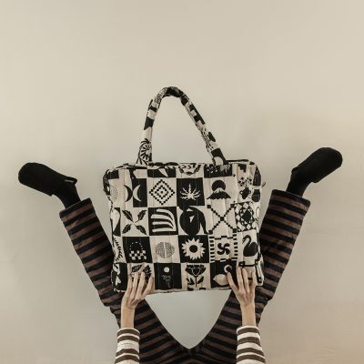 Kaukana kotoa weekender bag