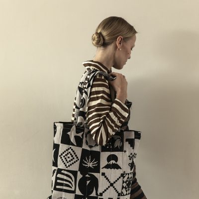 Kaukana kotoa quilted bag