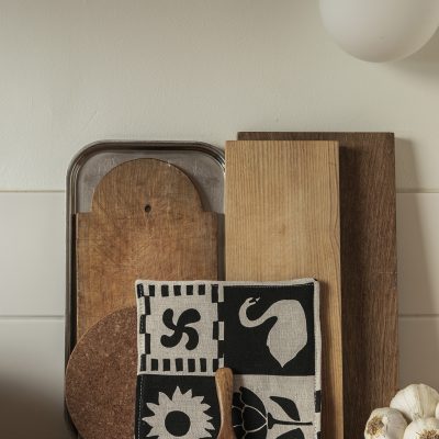 Kaukana kotoa kettle holder